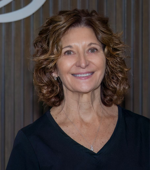 Linda, Business Manager