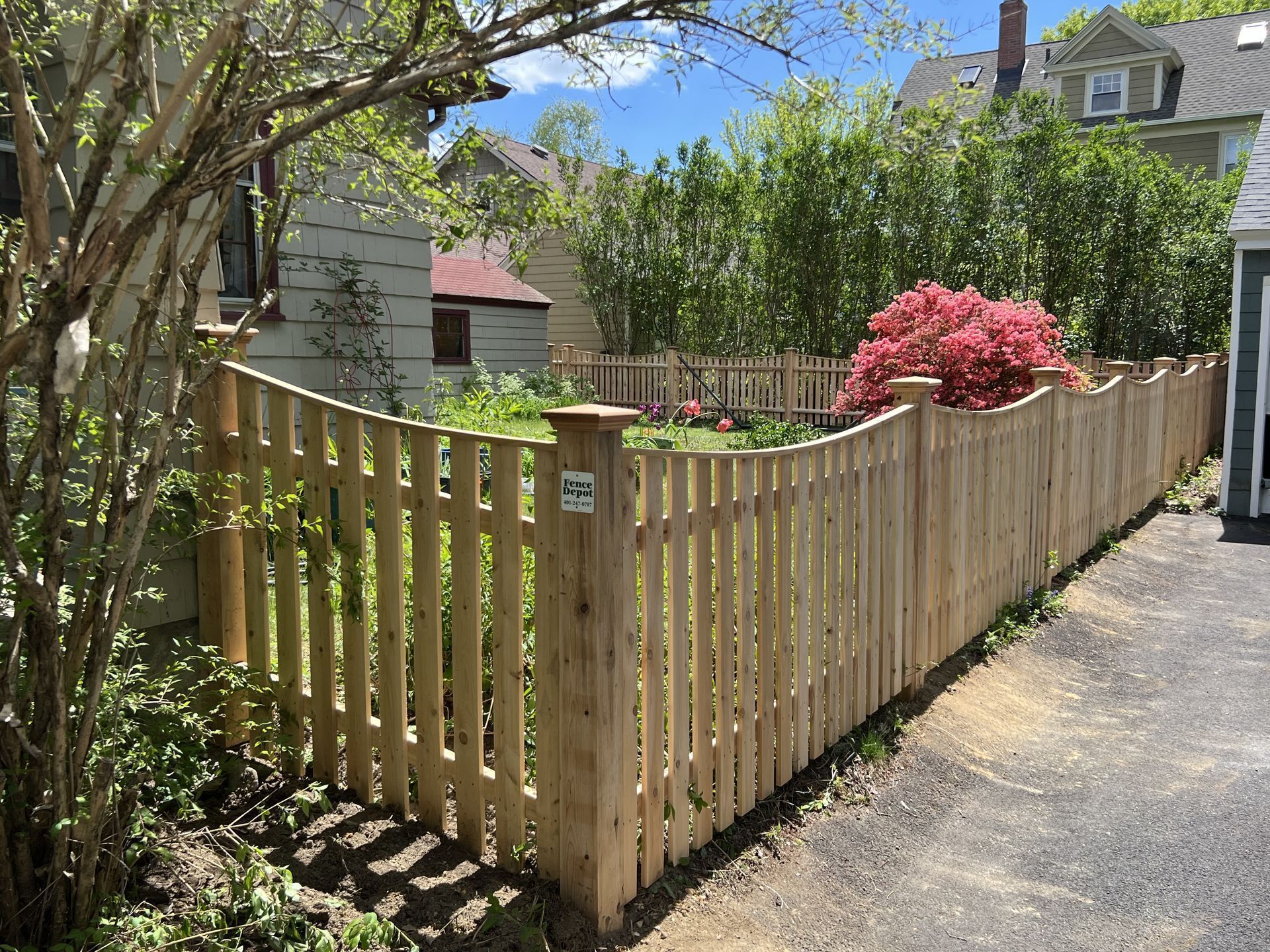 4ft spaced scalloped flat board with thin cap on 5x5 cedar