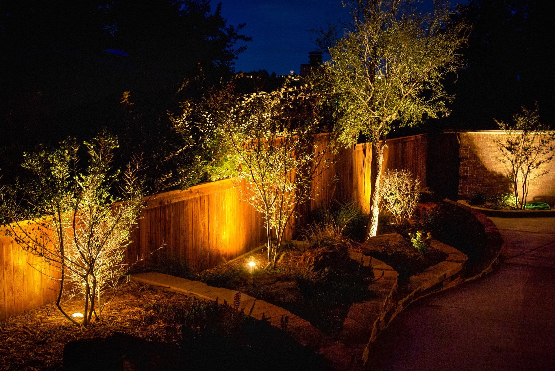 Nash & Associates Landscaping Inc.