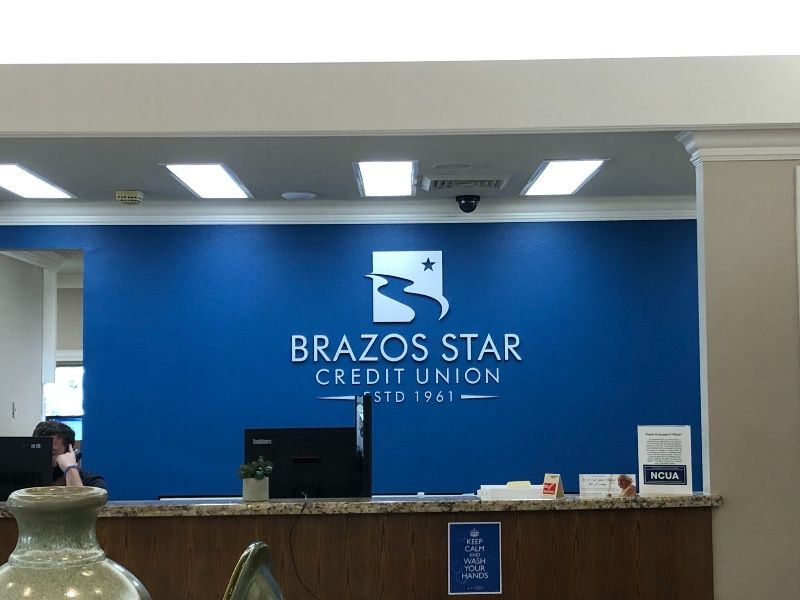 The front desk of a brazos star credit union