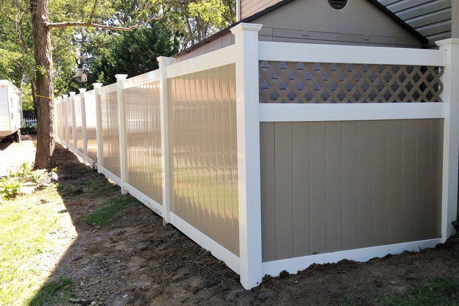 Vinyl fence