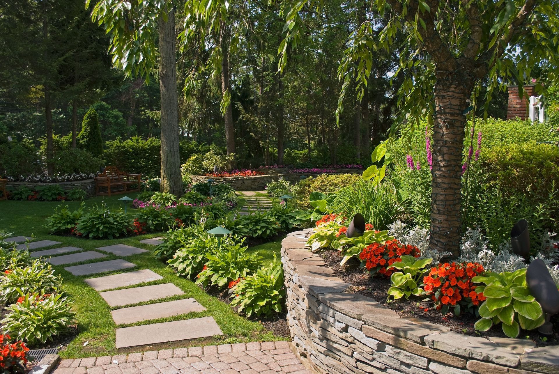 garden stone retaining wall