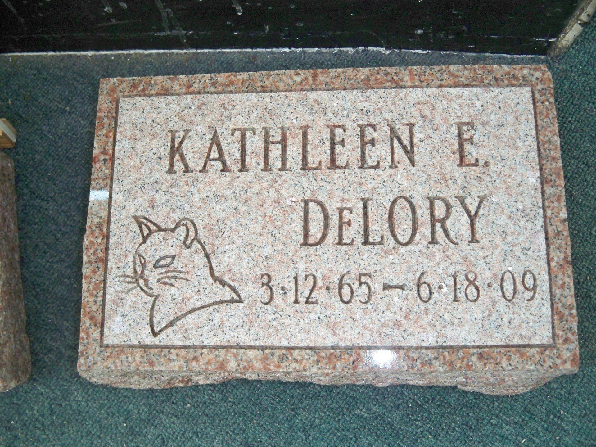 headstone marker