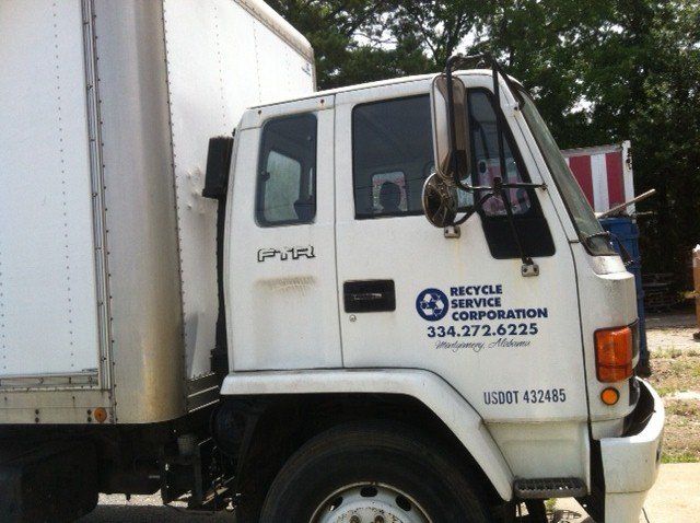 Recycle Service Corp. Truck