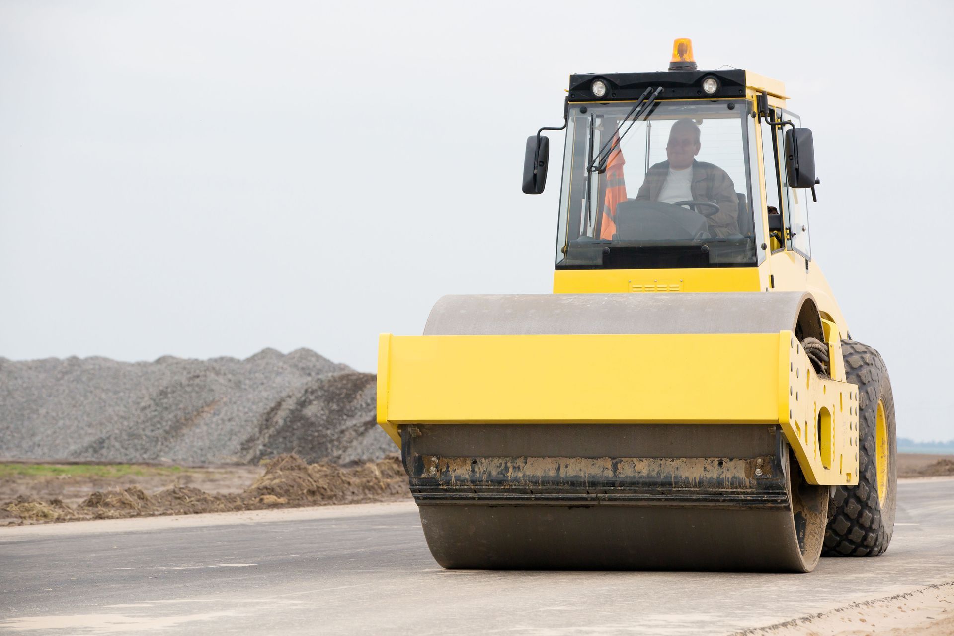 commercial asphalt paving