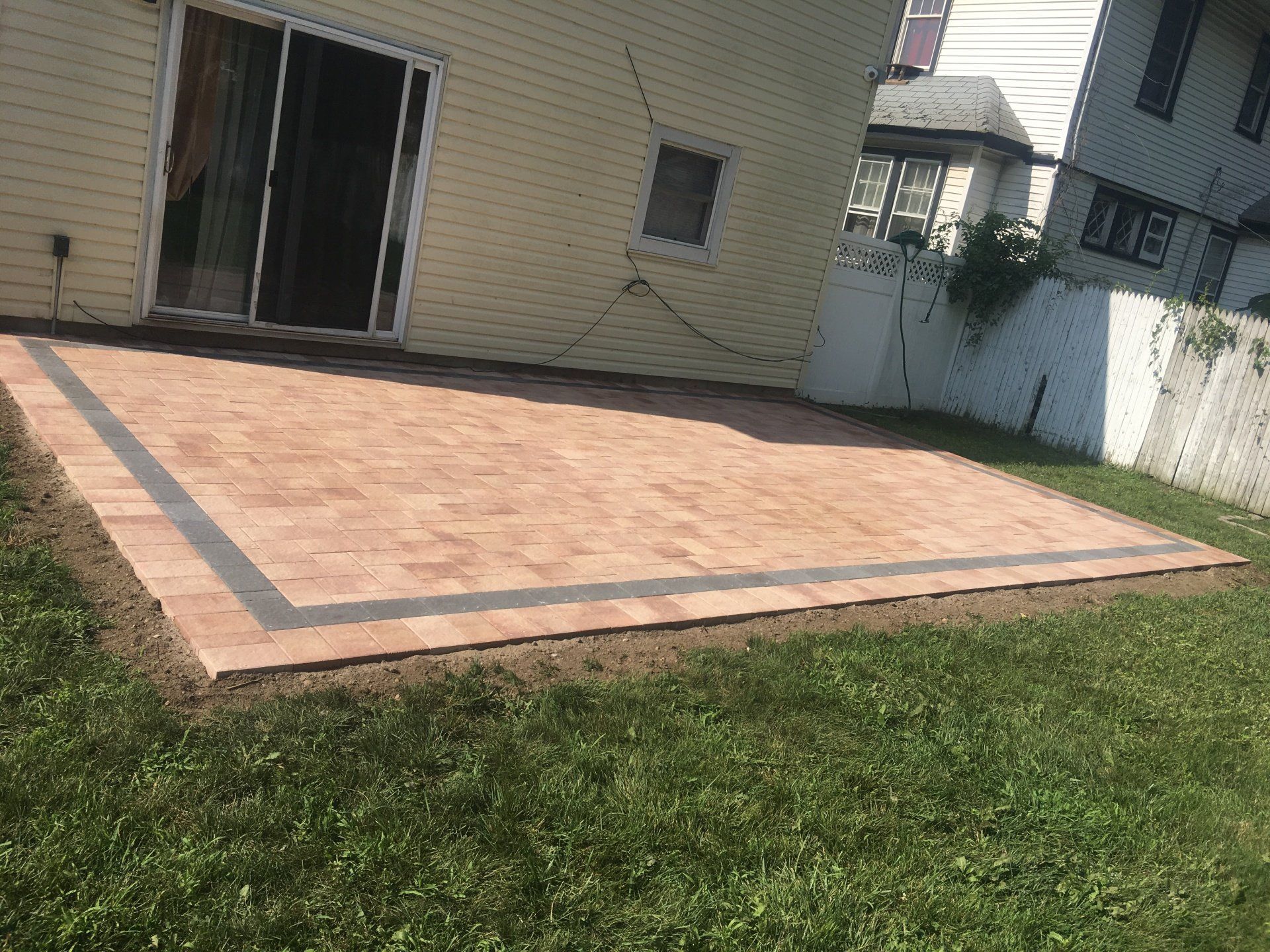 Brick patio with border