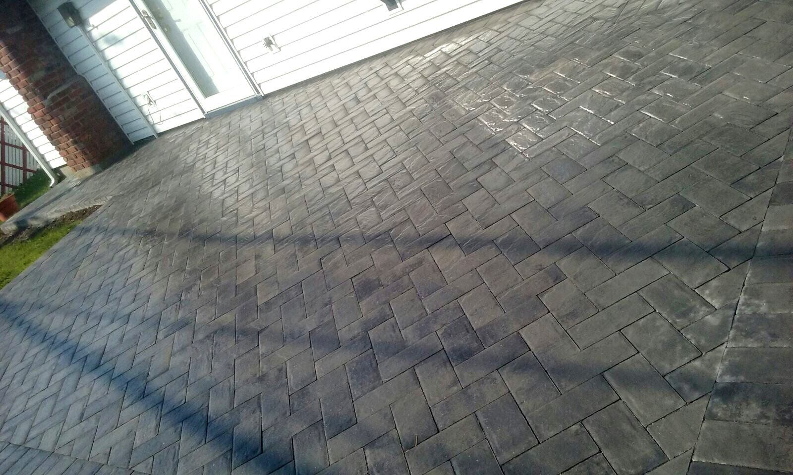 Gray paver driveway