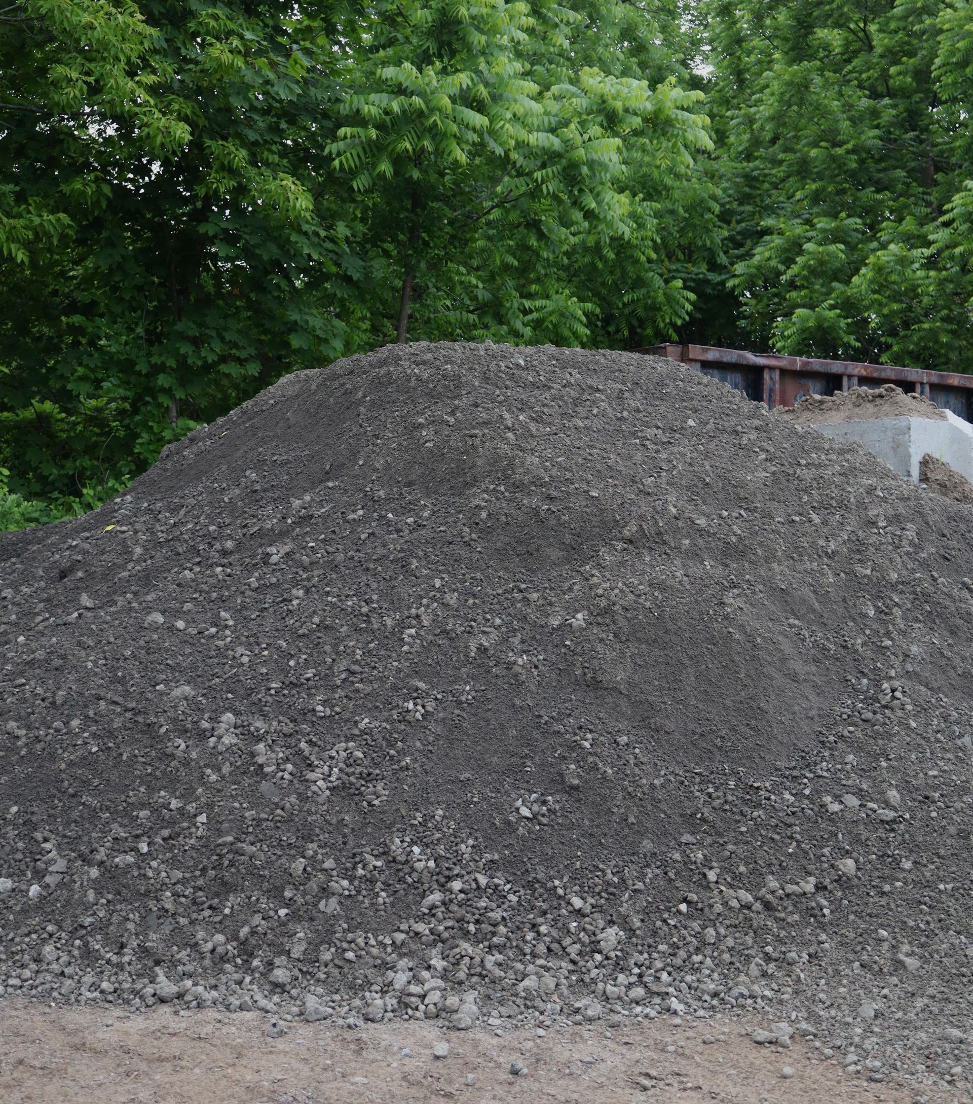 Gravel mound