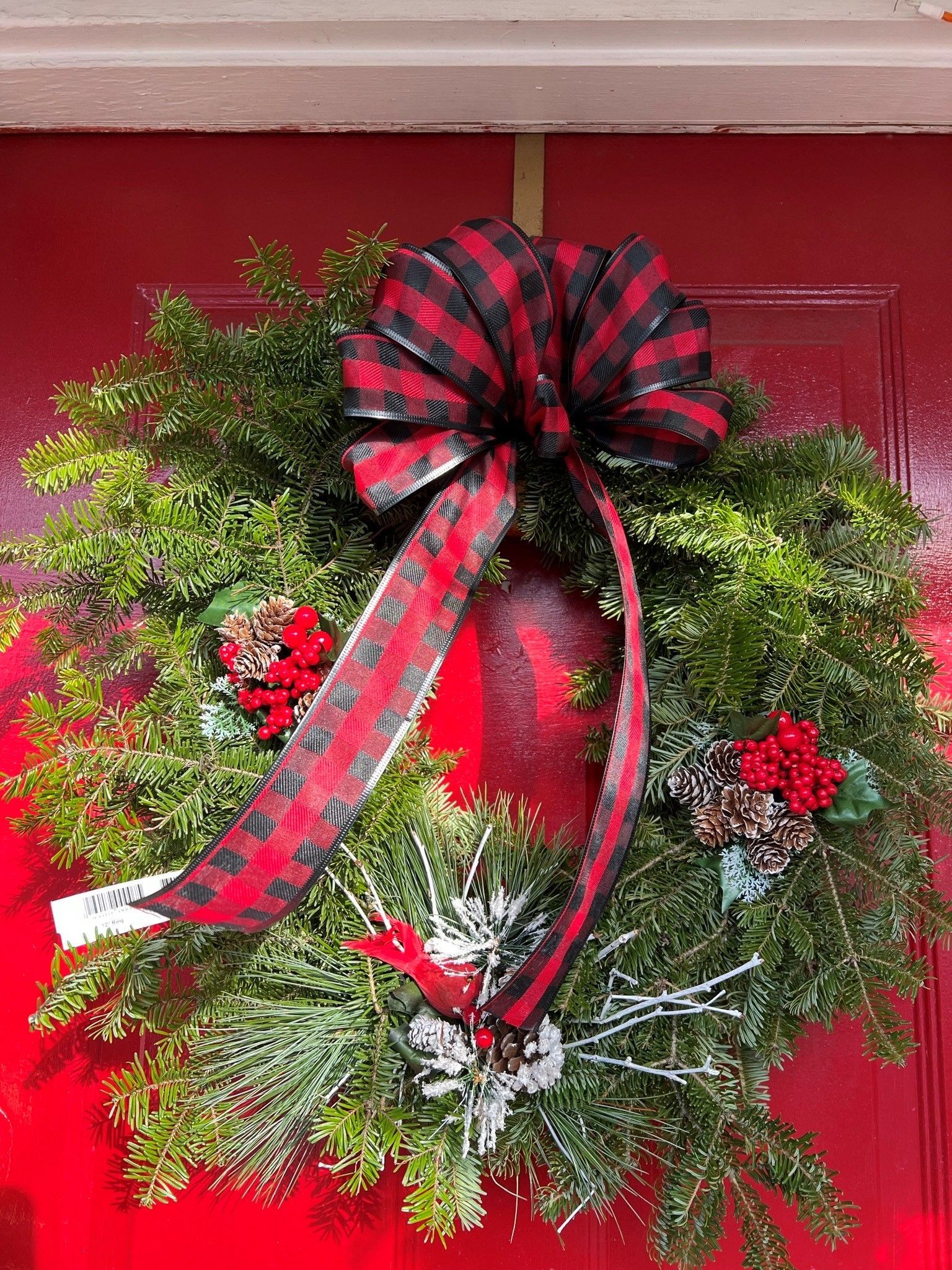 Wreath with checkered ribbon