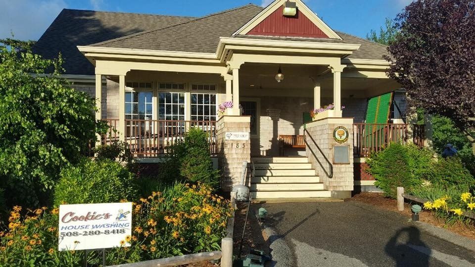 painting services by Cookies Painting & House Washing Inc