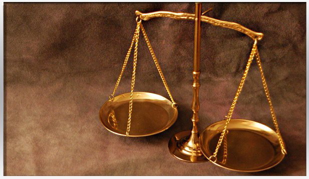 Justice scale
