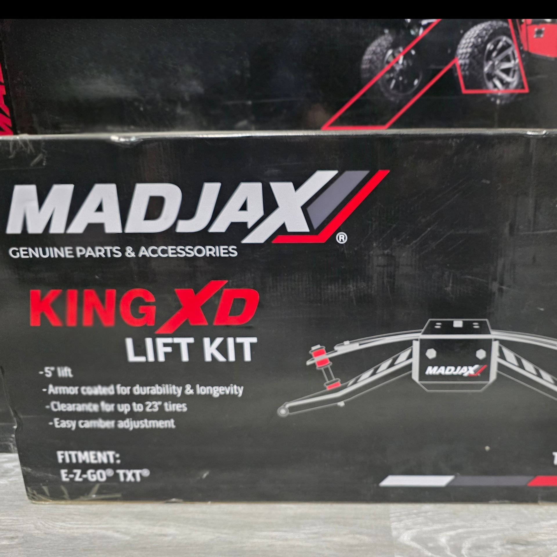 MADJAX King XD lift kit box in black, red, and white with product graphic and features listed