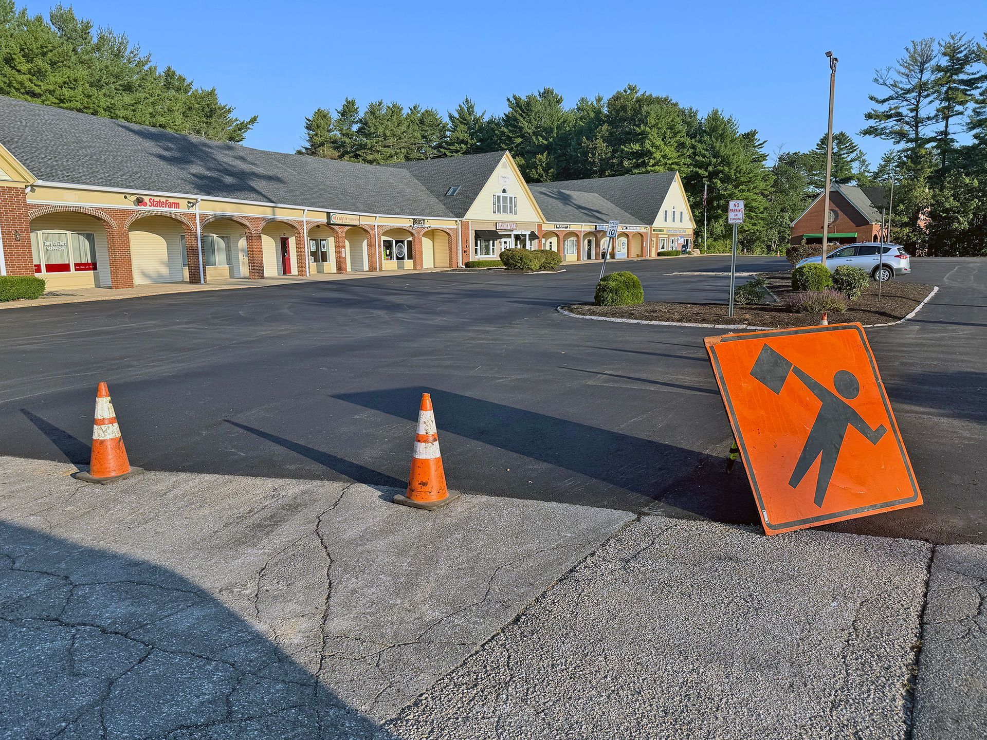 Placeholder for an image, with gray background and text overlay 