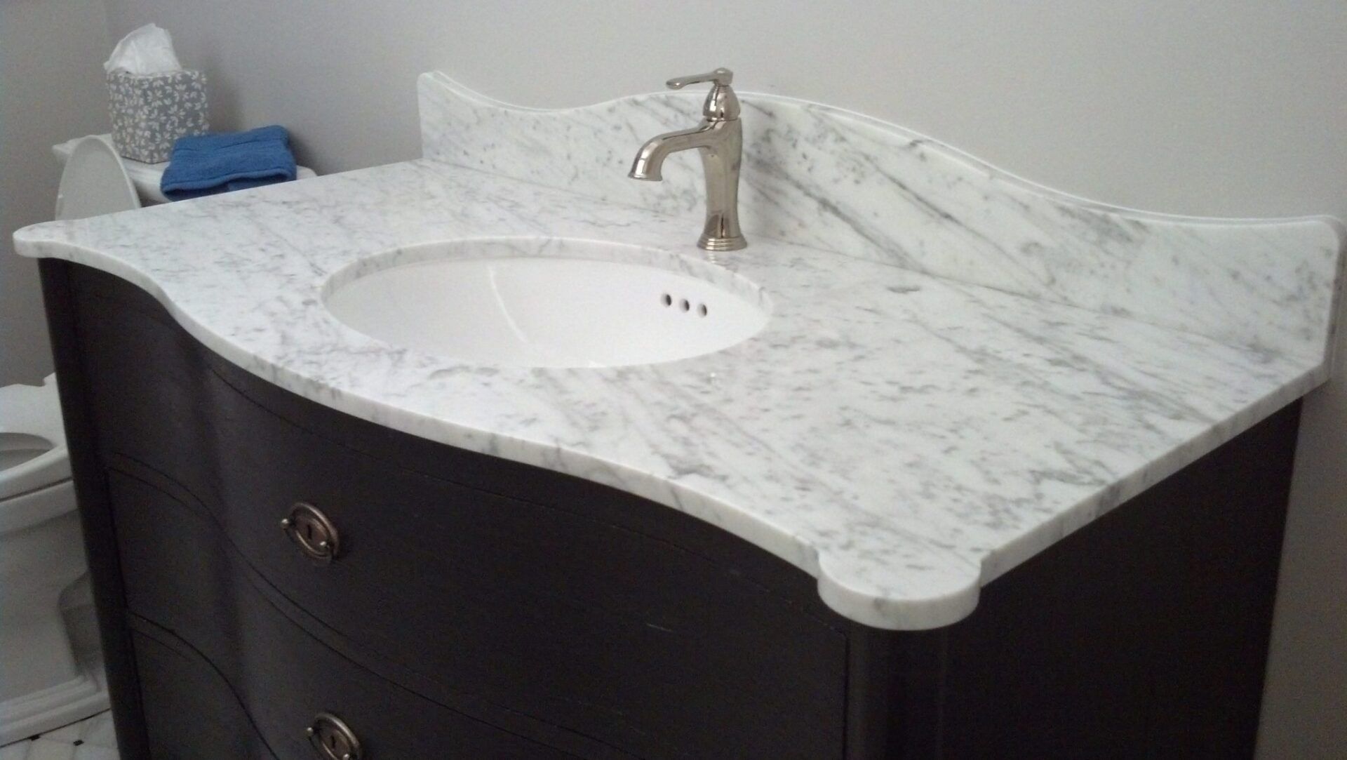 Bathroom countertop