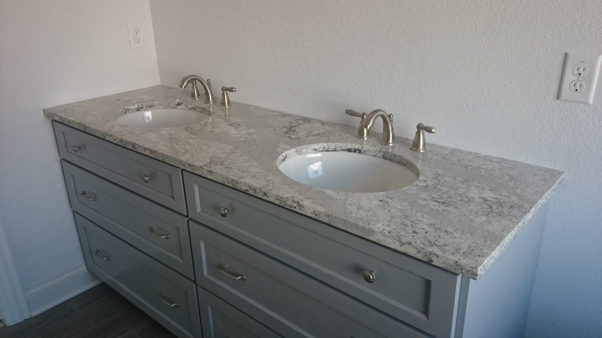 Bathroom countertop