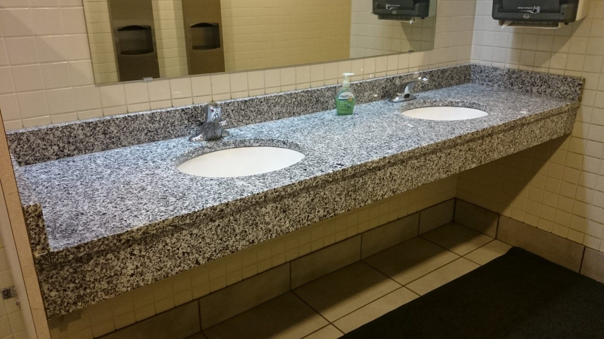 Commercial countertop