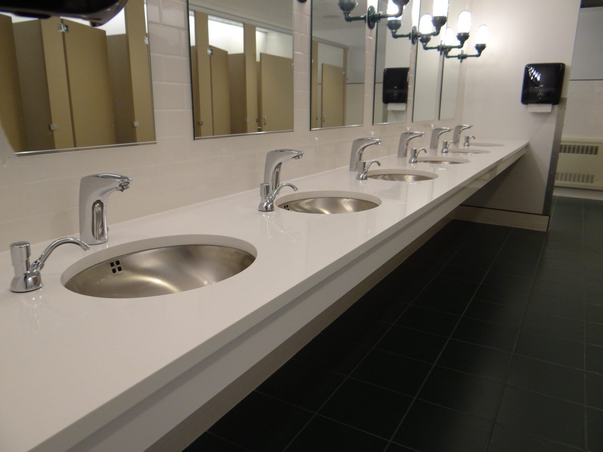 Commercial bathroom countertop