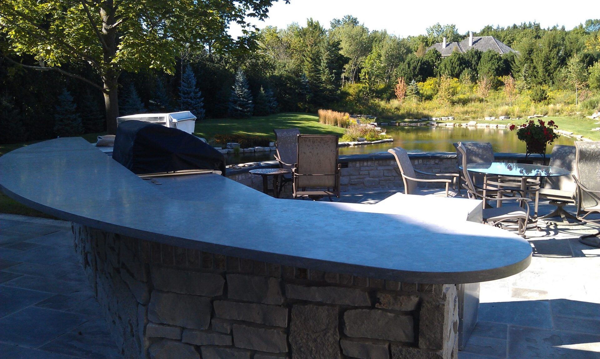 Outdoor countertop