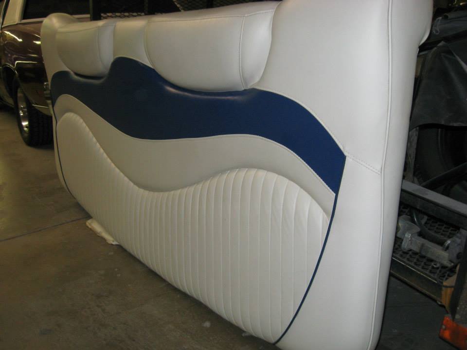 Boat seat
