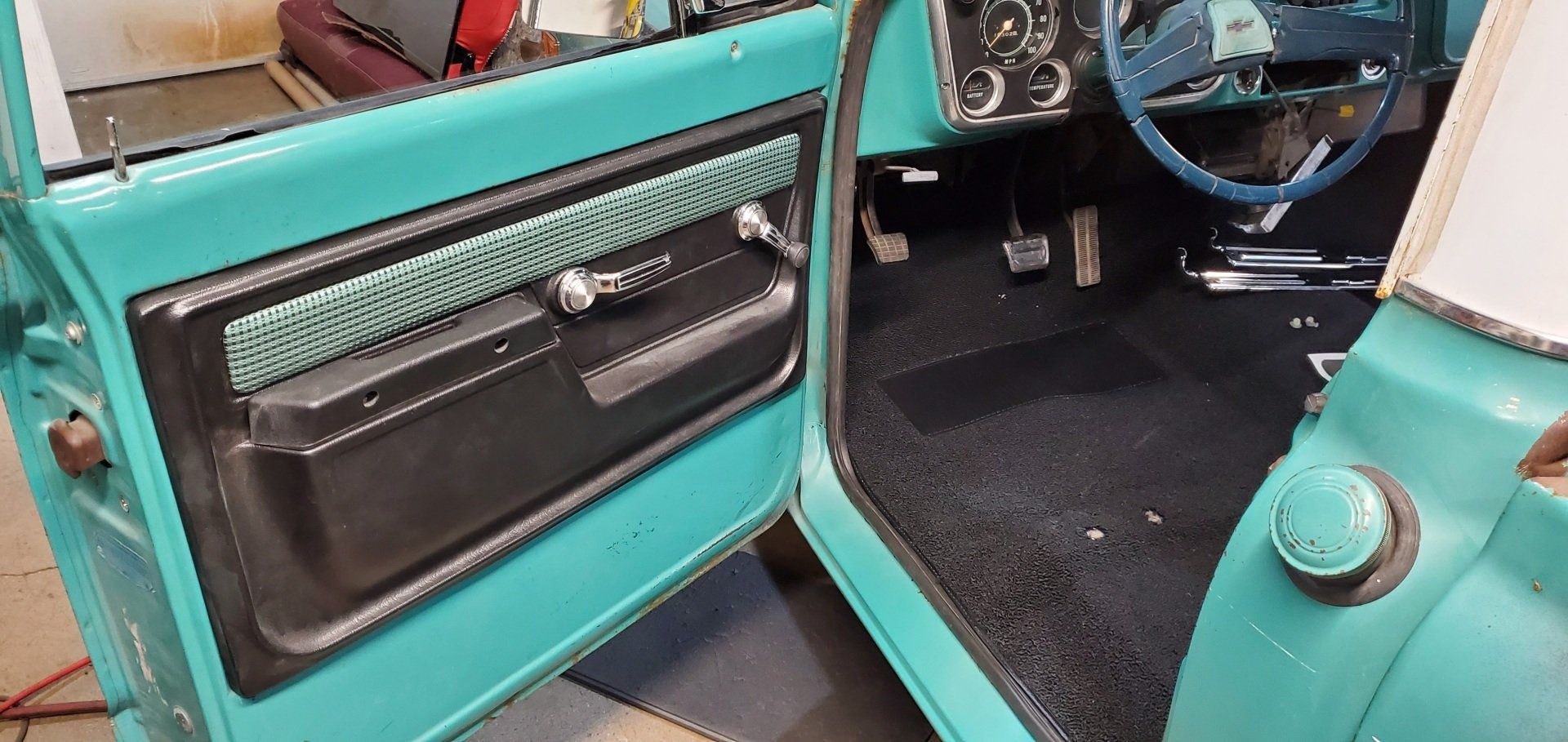 Door panel