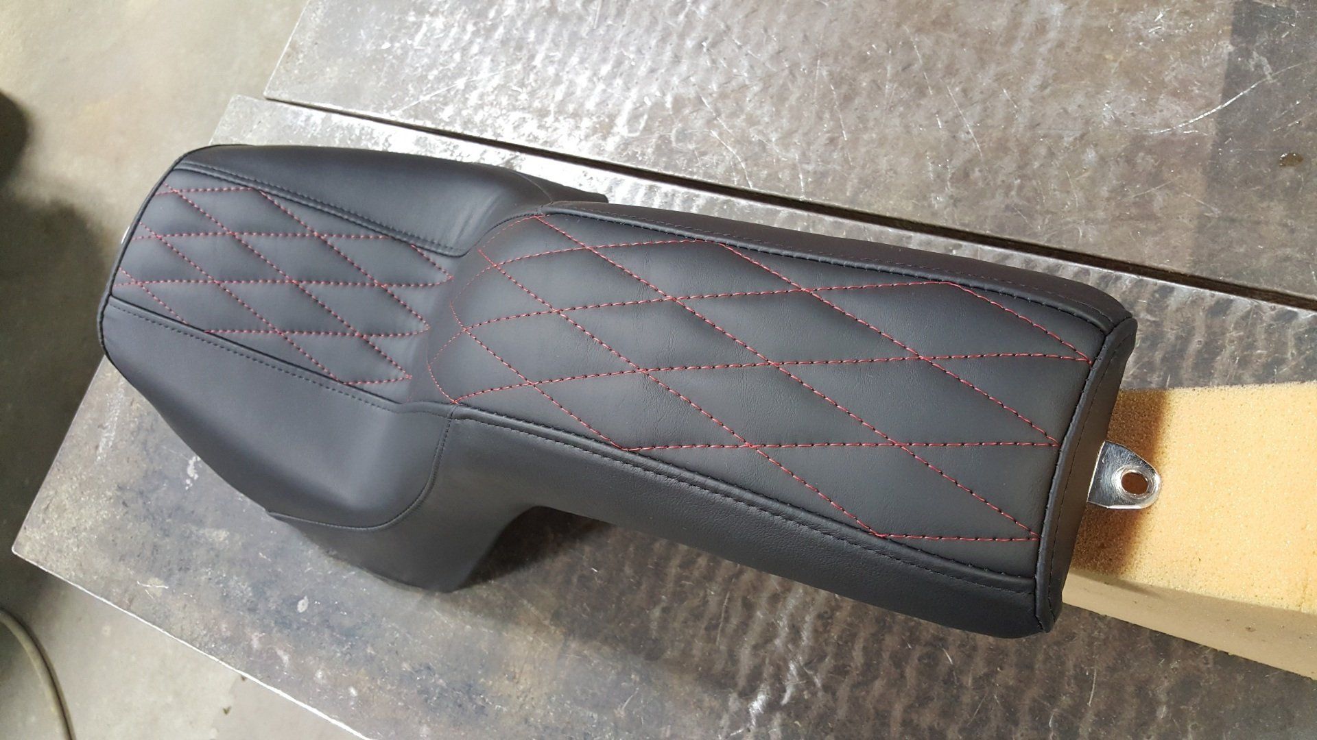 Motorcycle seat