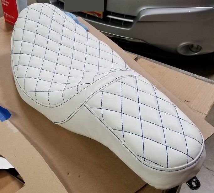 Motorcycle seat