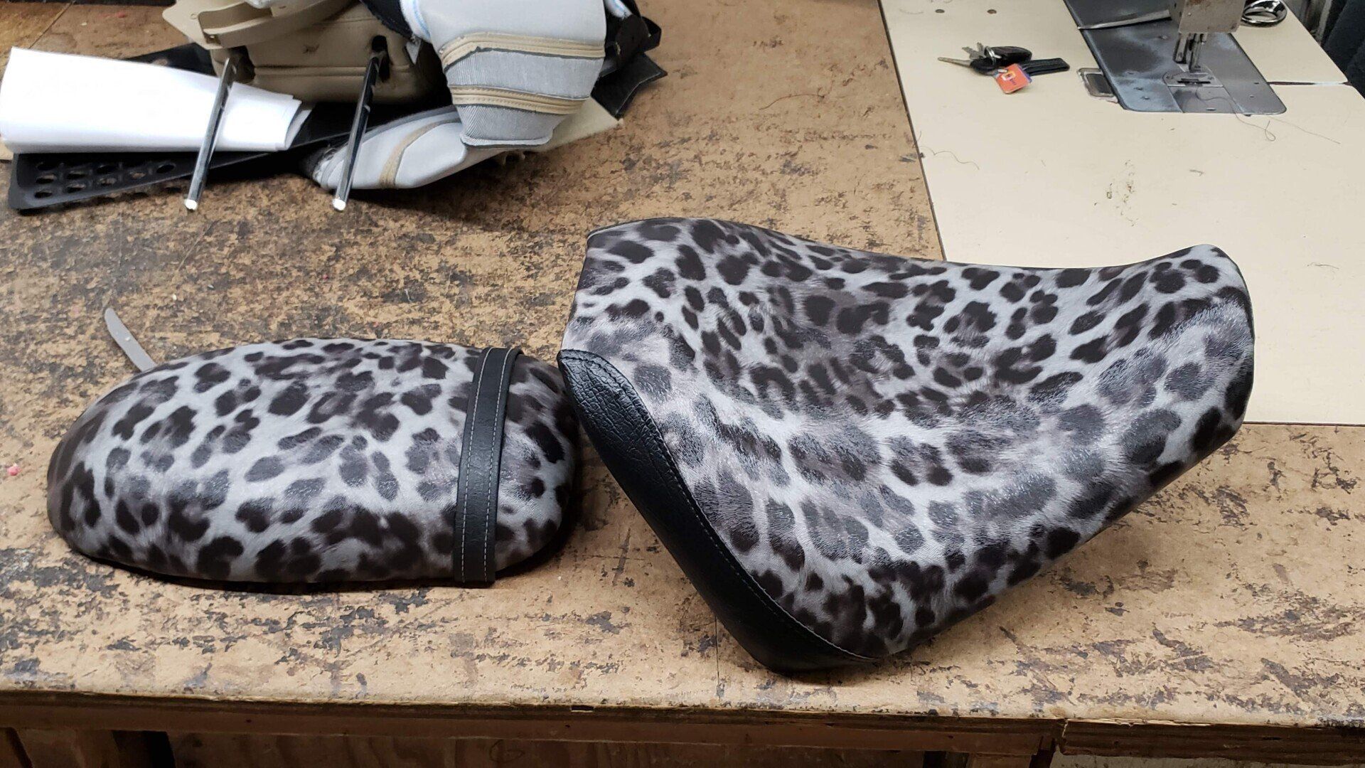Motorcycle seat