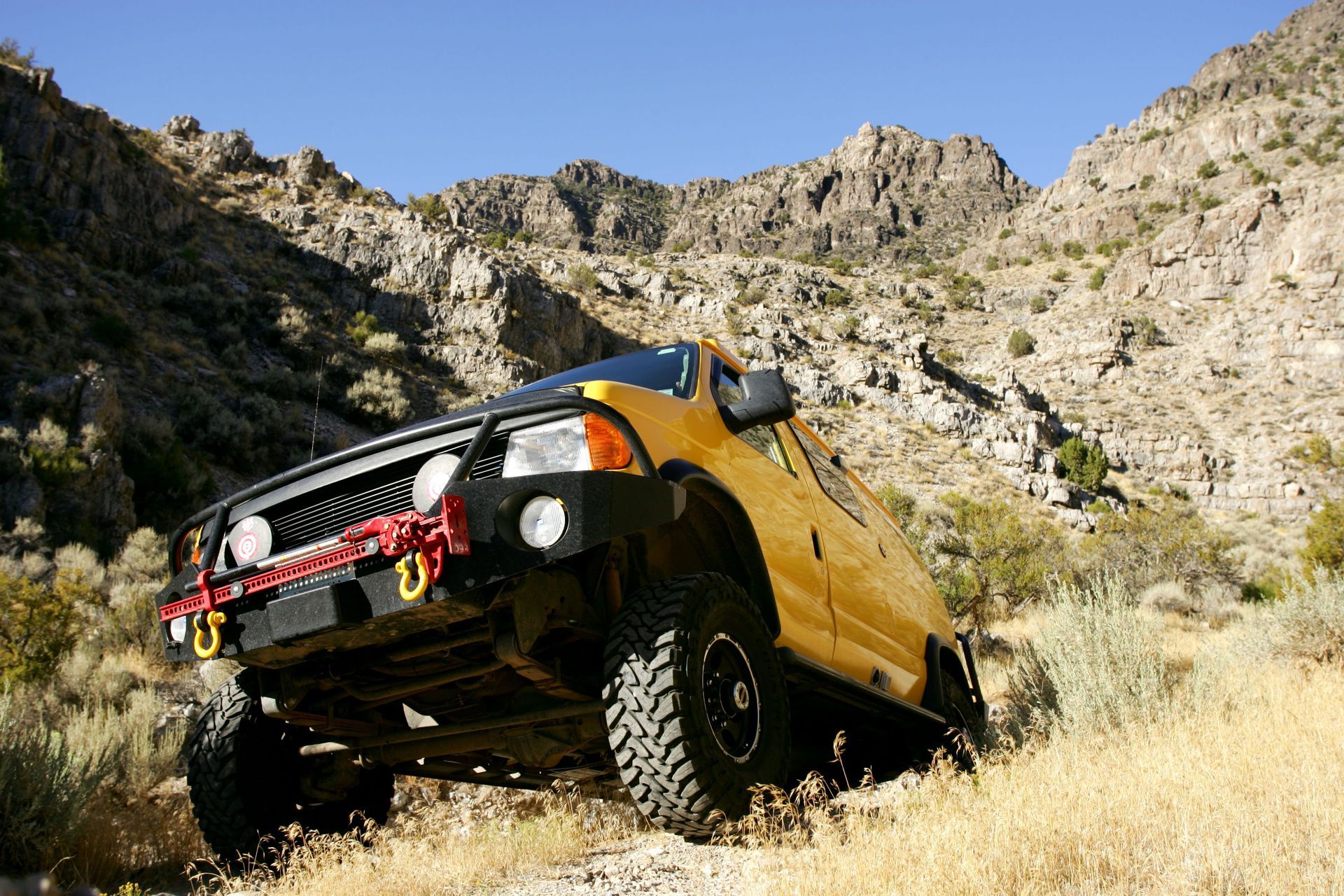 8 Accessories Every Off-Road Truck Should Have