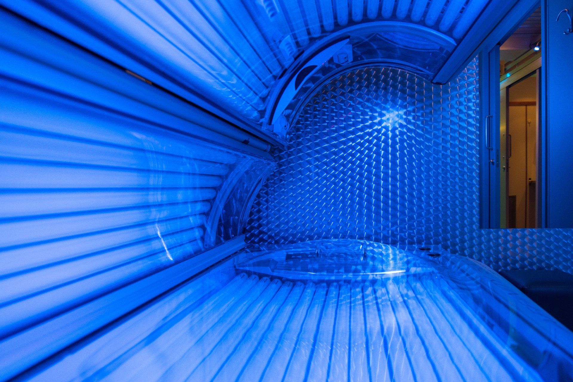 Indoor tanning