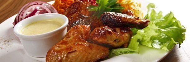 Roasted butter chicken with lettuce and sauce