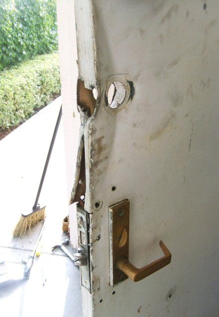 commercial doors and closers