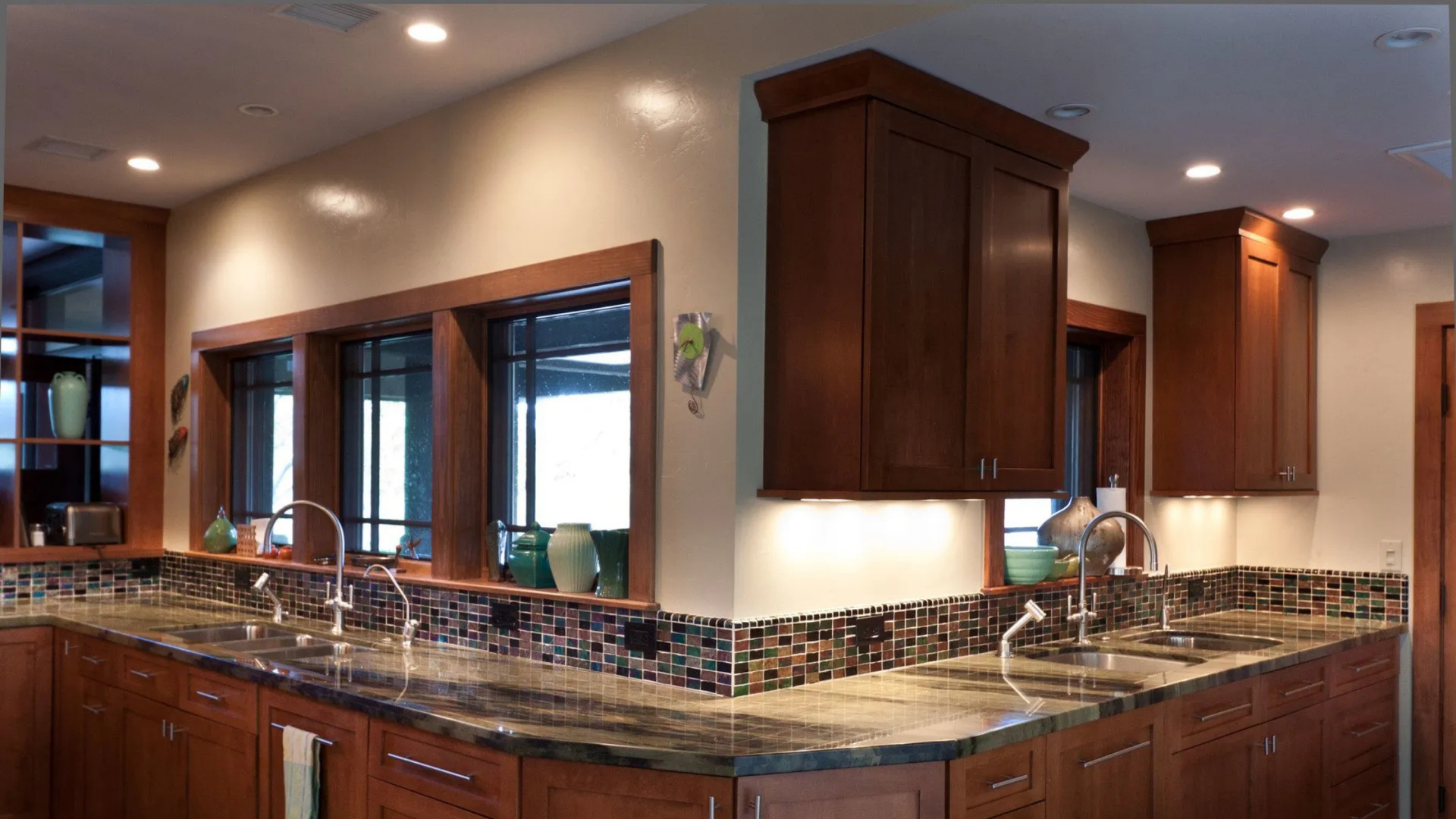 A Better Sink Edge: How a Rounded Cutout May Help Prevent Chips