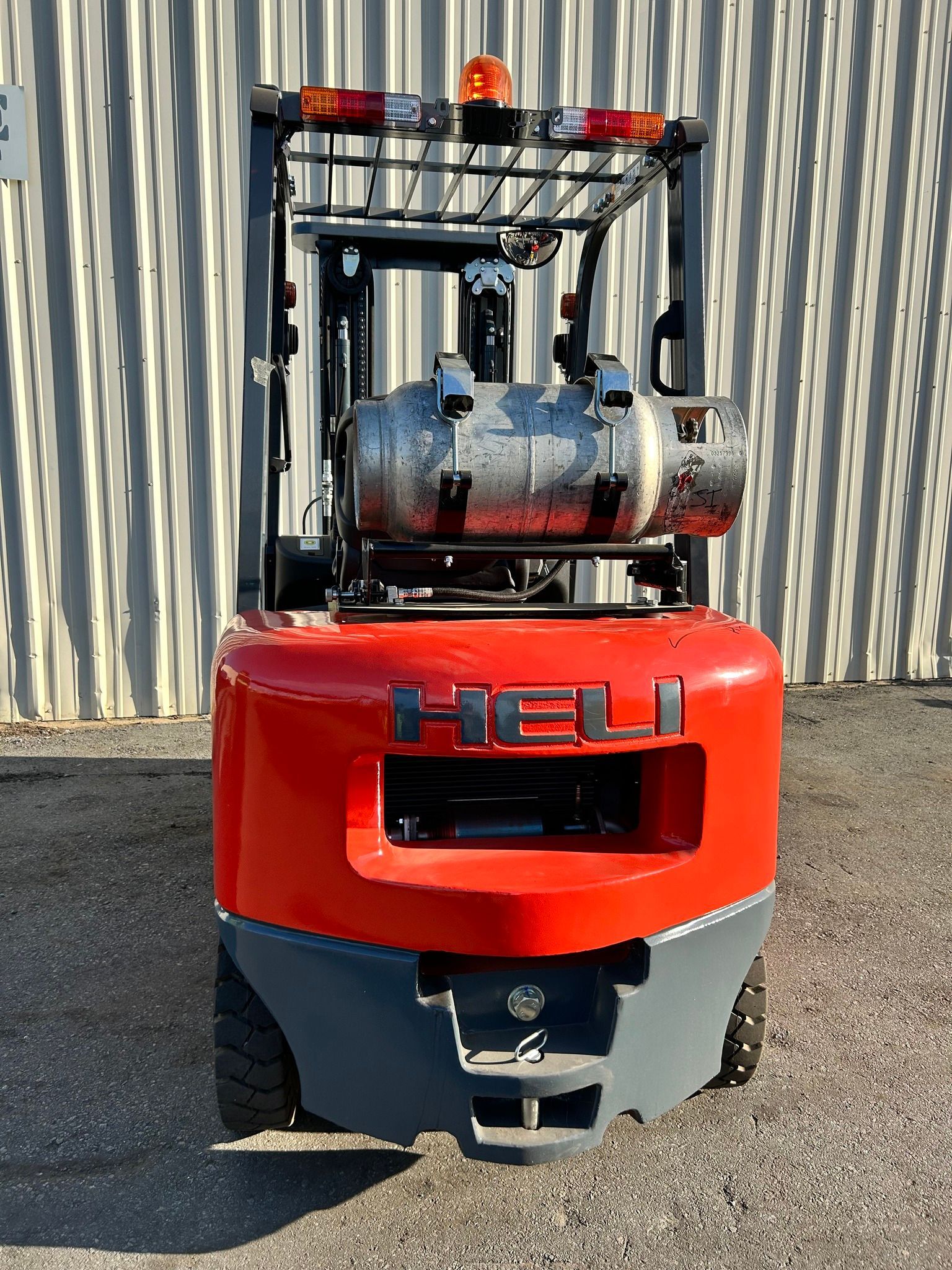 Forklift equipment