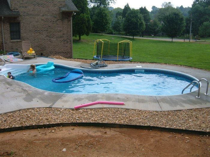 Kidney Shaped Pool