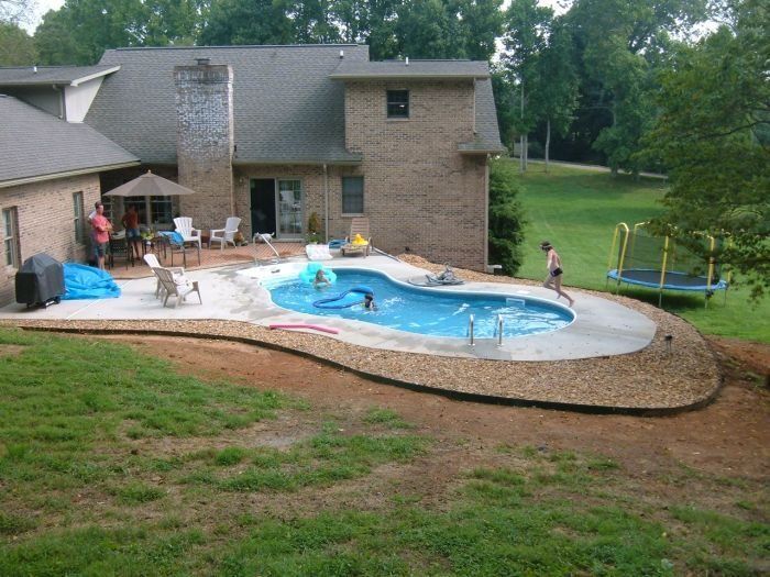 Kidney Shaped Pool