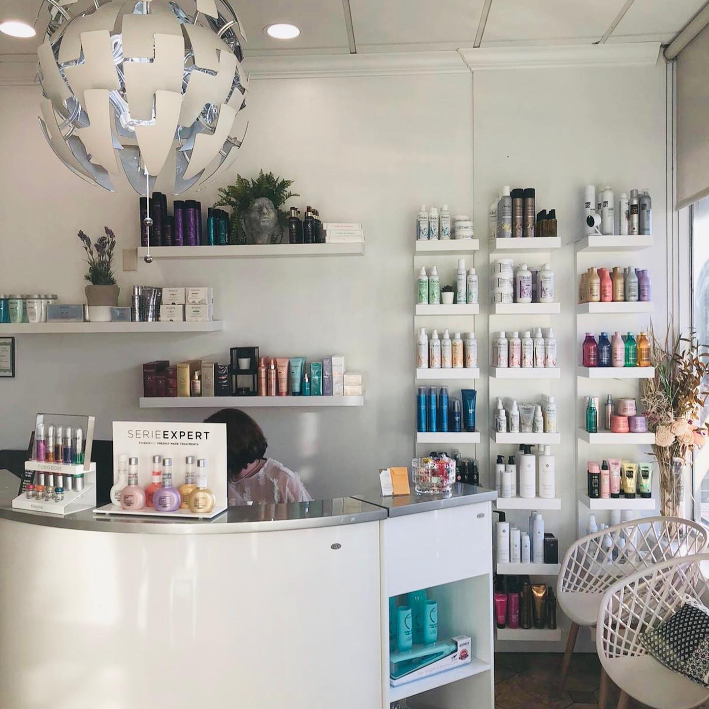 Hair salon