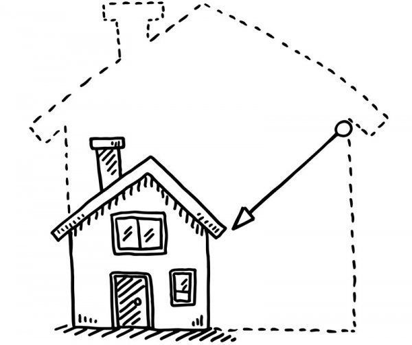 House sketch with a dashed outline of a larger house and an arrow indicating the house’s size or placement