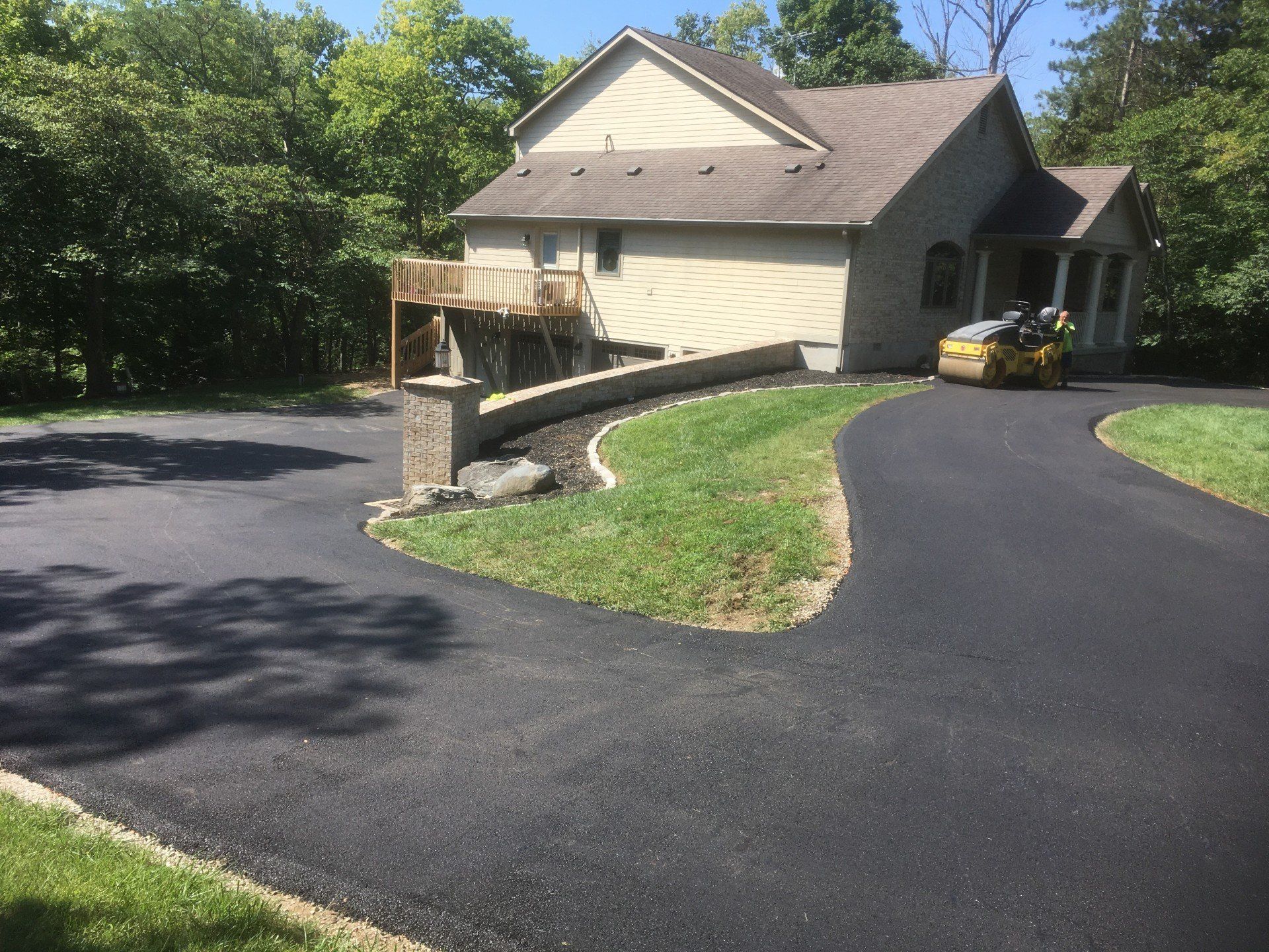 Stupp Paving Inc works