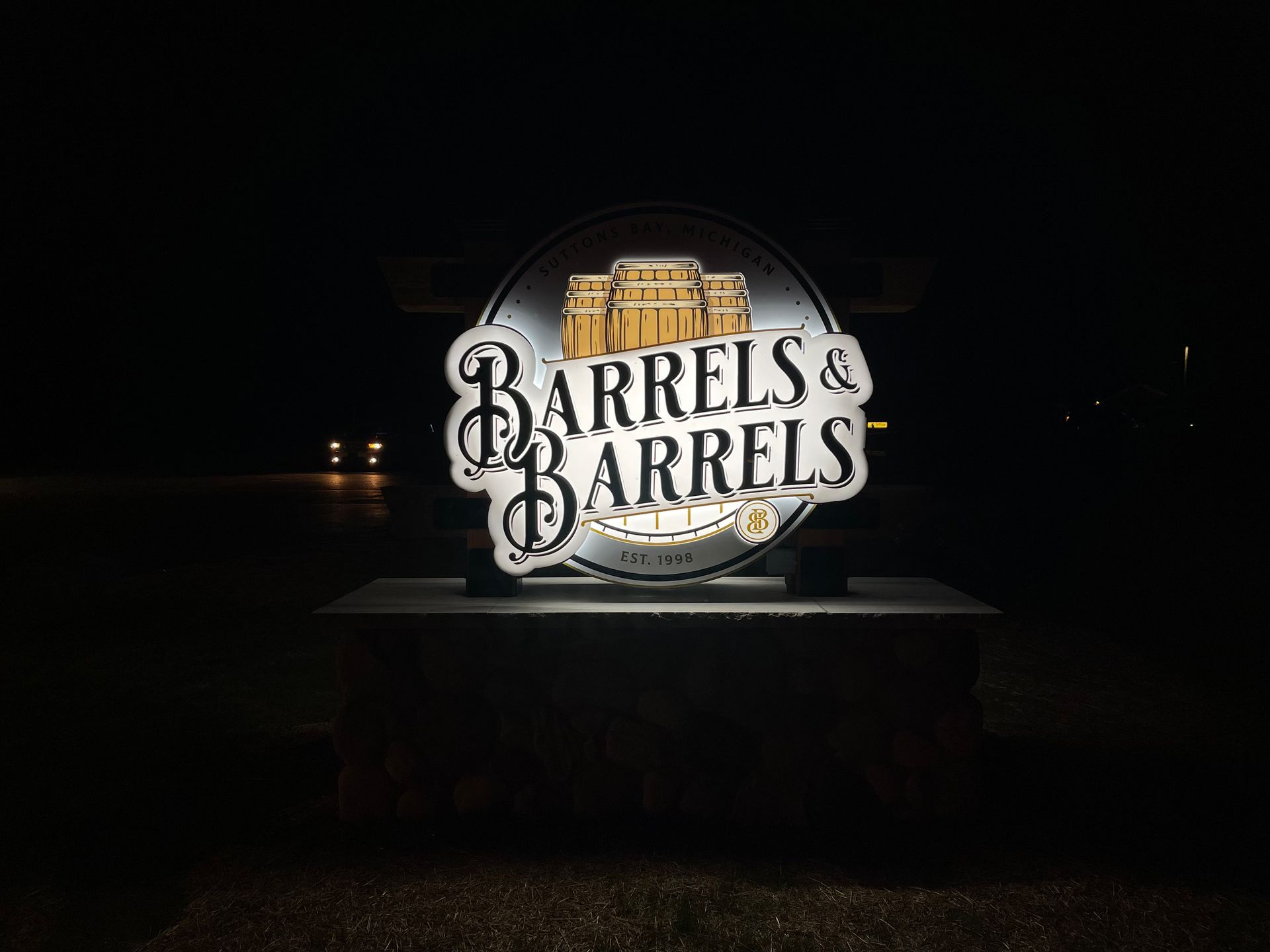 barrels and barrels custom lit brewery monument sign