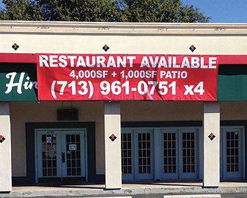 A restaurant with a sign that says restaurant available
