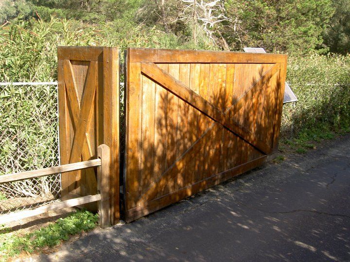 Ranch & agricultural fencing