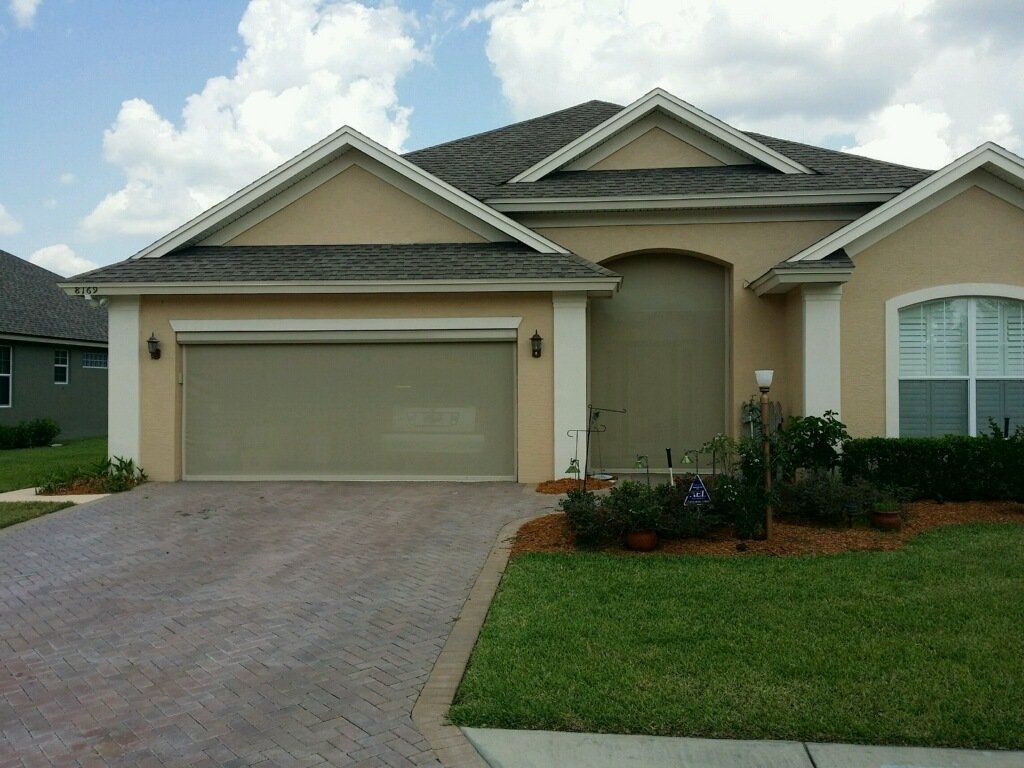 Motorized garage screen