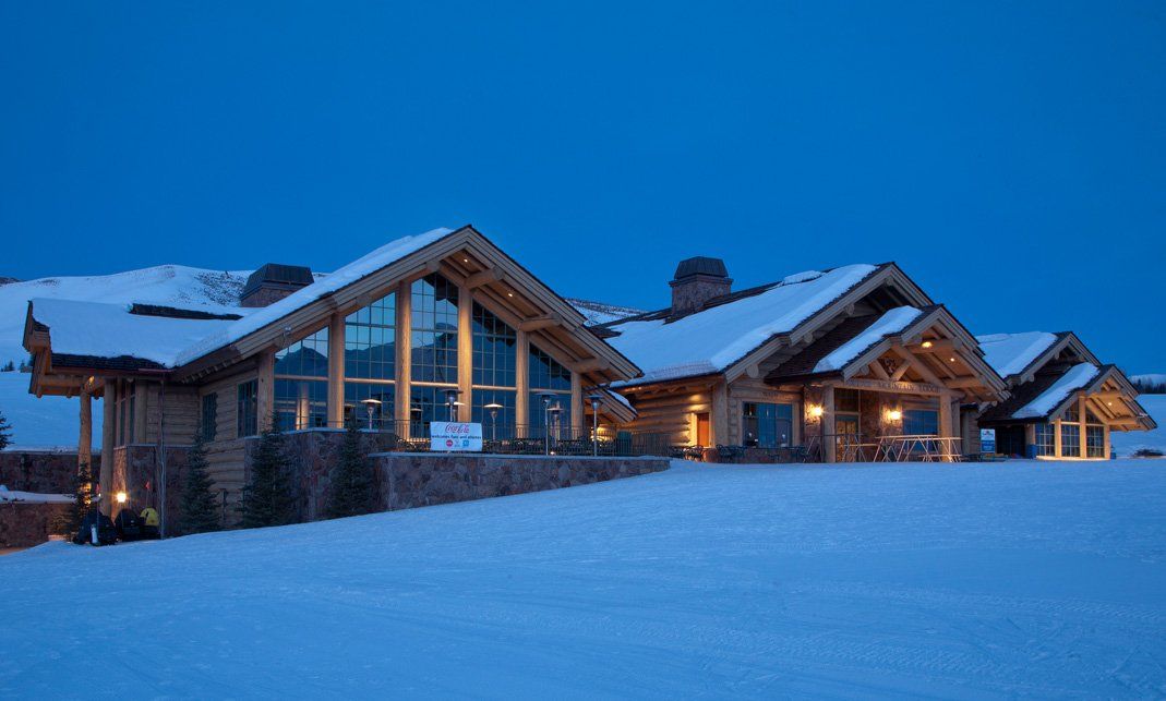 Dollar Lodge exterior