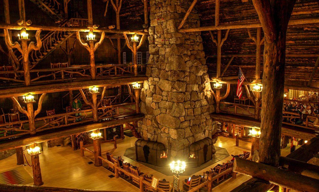 Old Faithful Inn