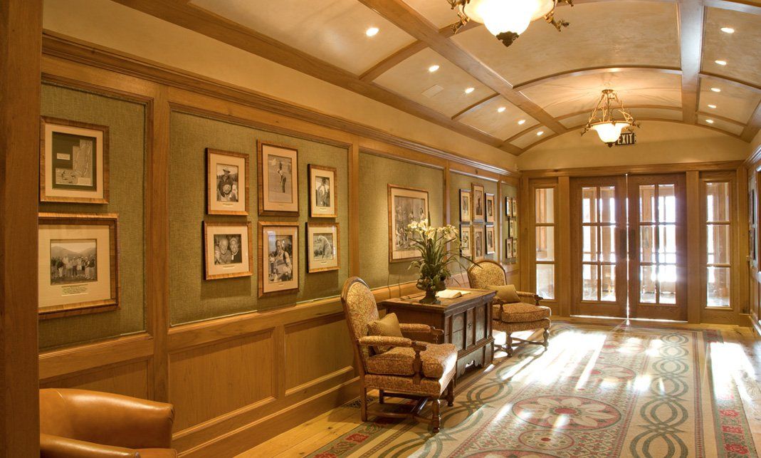 Sun Valley Golf Clubhouse hallway
