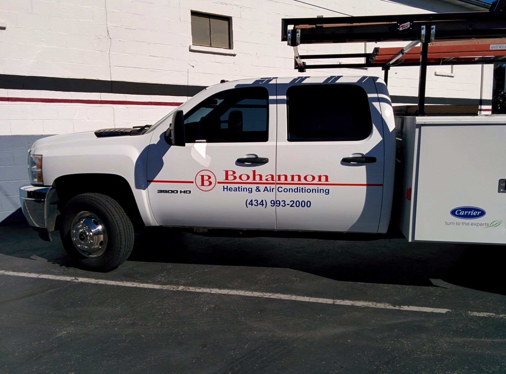 Auto Lettering and Signs | Lynchburg, VA