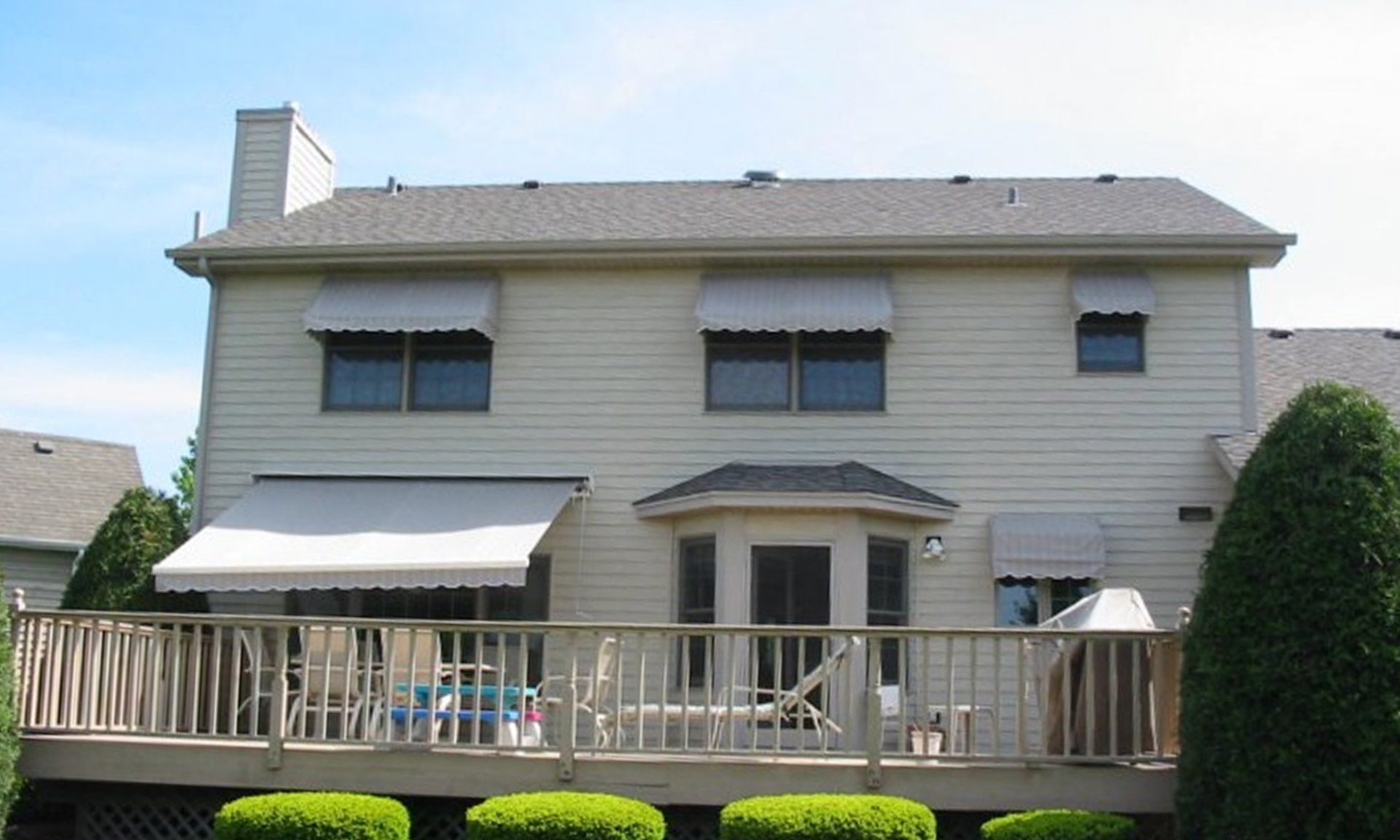 Retractable Awnings