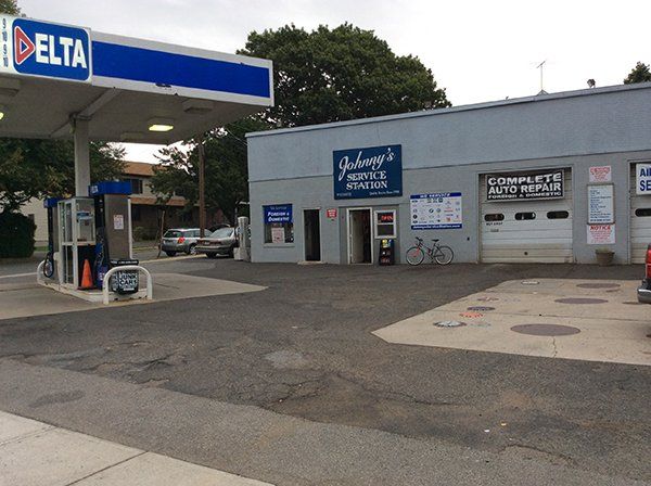 Johnny's Service Station