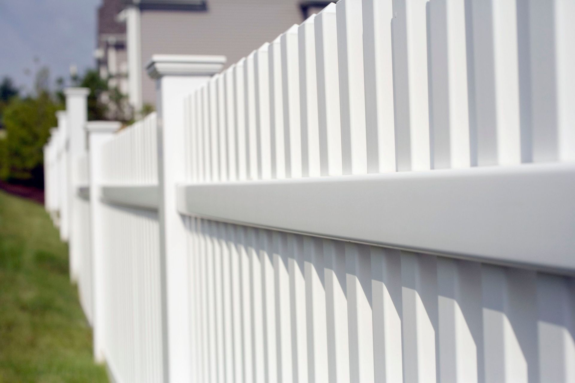 Vinyl fence company