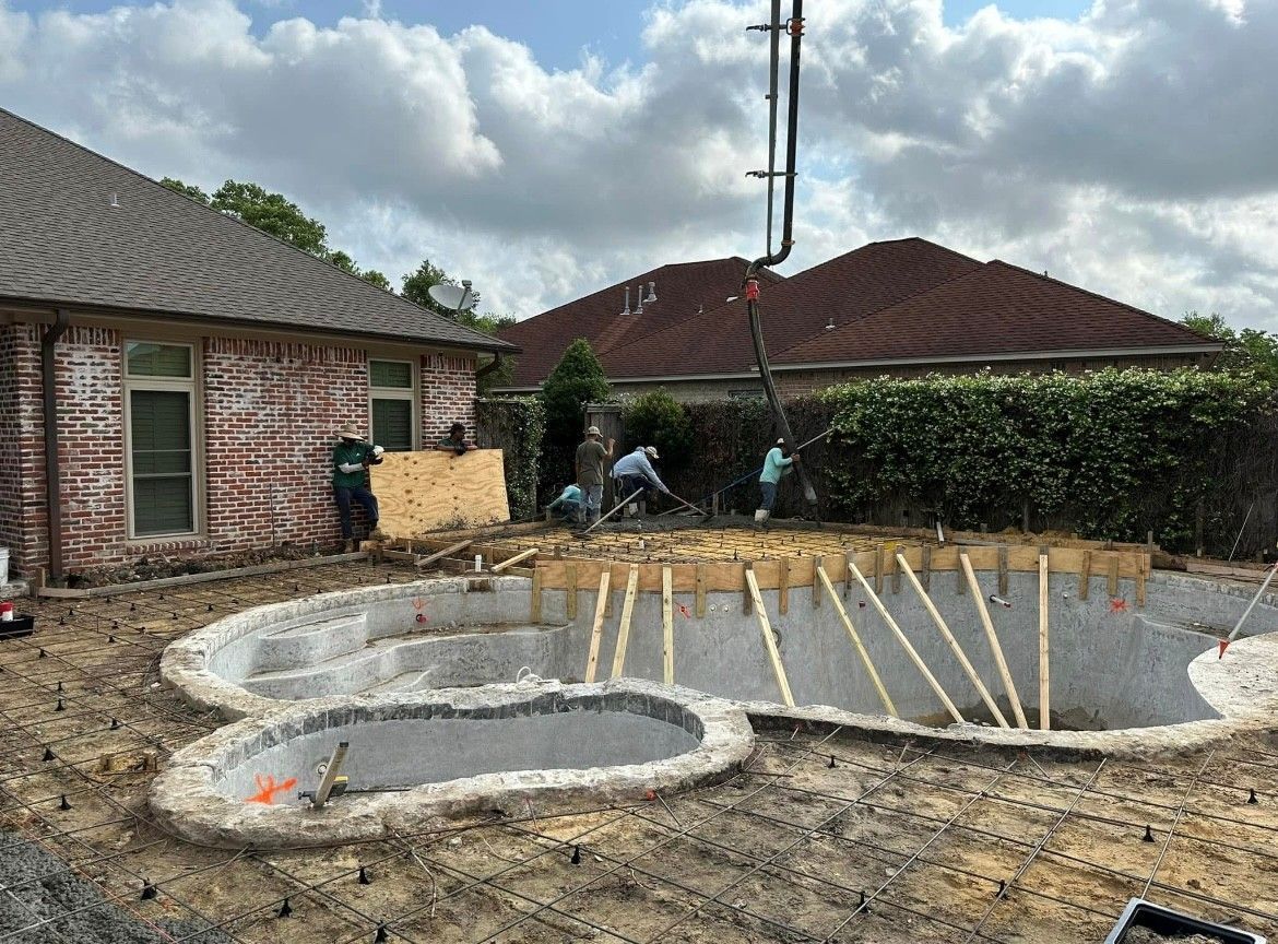 Premier Pools & Patios